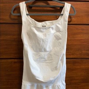 Liftup BLANQI Everyday Maternity BellySupport Tank